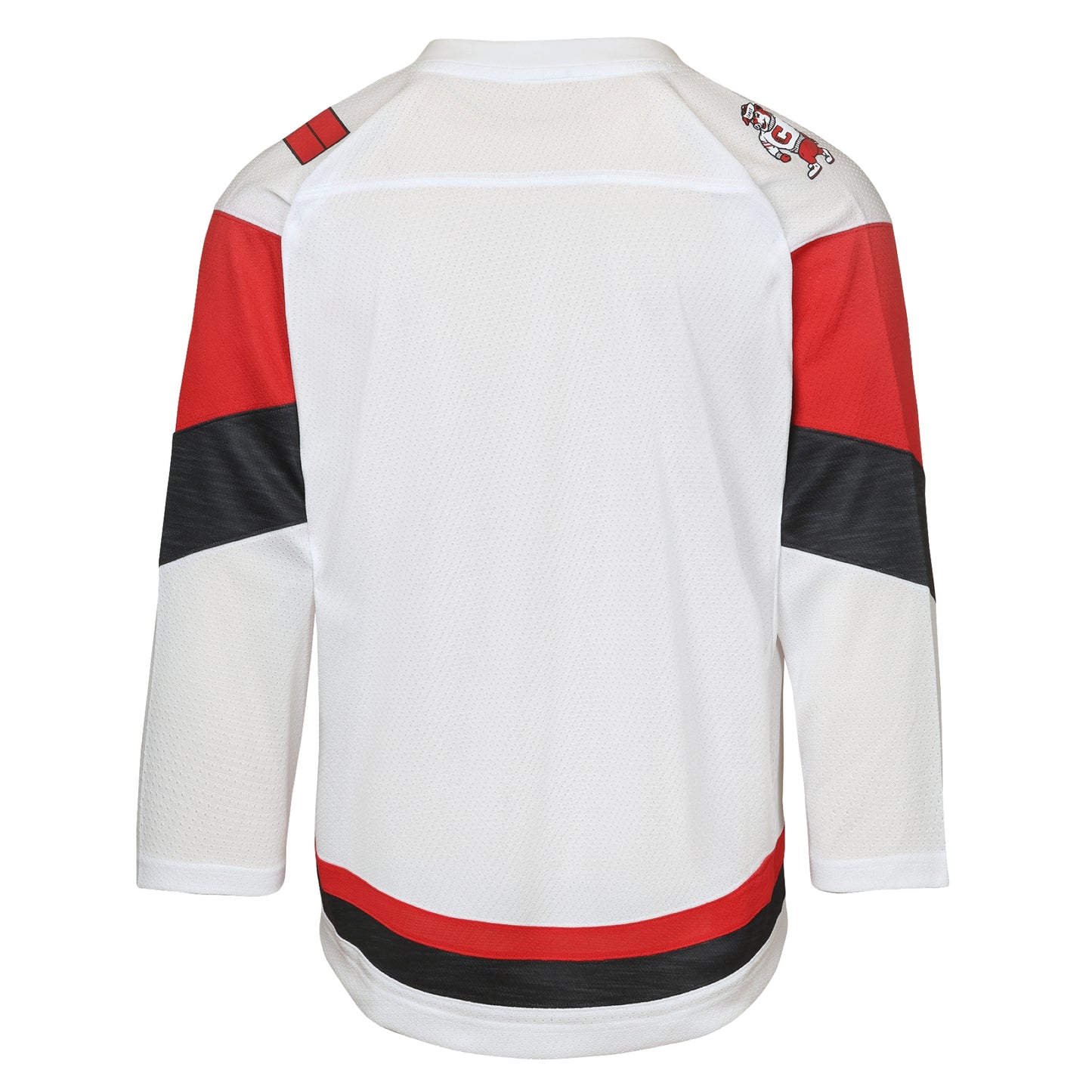 Back: White jersey, red/heather black trim, differing patches on shoulders