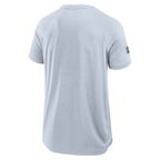 Back: No design on back, NHL Holographic Shield on right sleeve