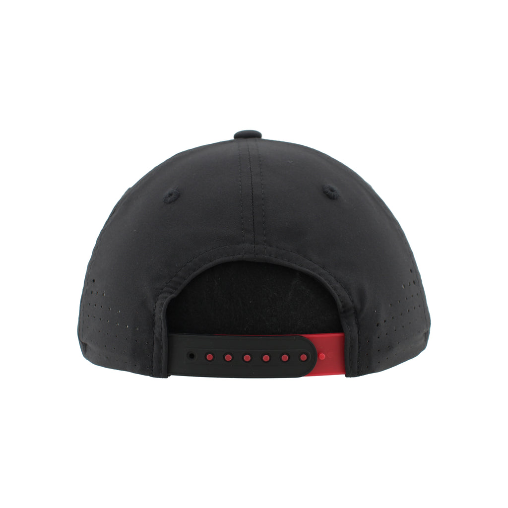 Back: Black/red snapback straps; black eyelets/crown