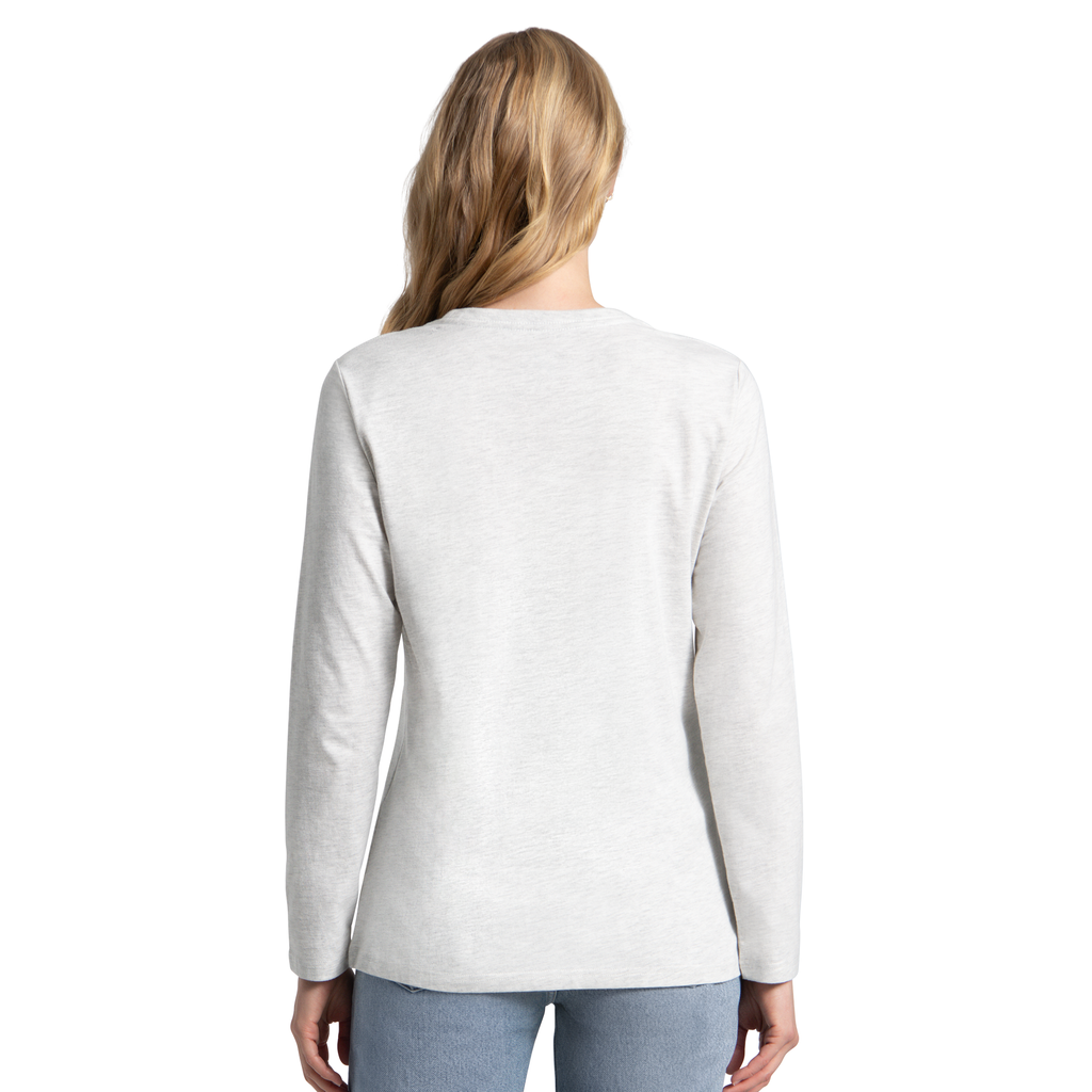 Back: White longsleeve, no design on back