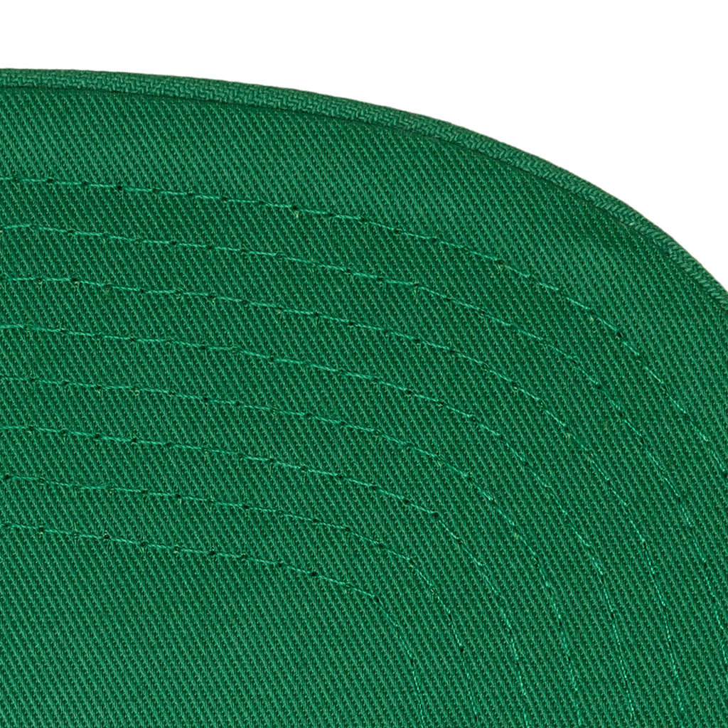 Under: Green underbill