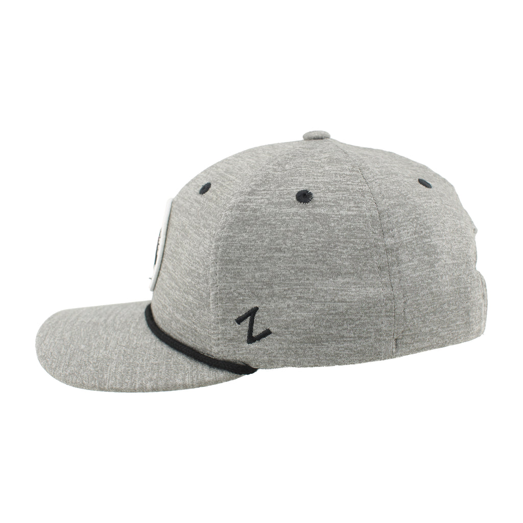 Left: Black 'z' Zephyr logo on left side