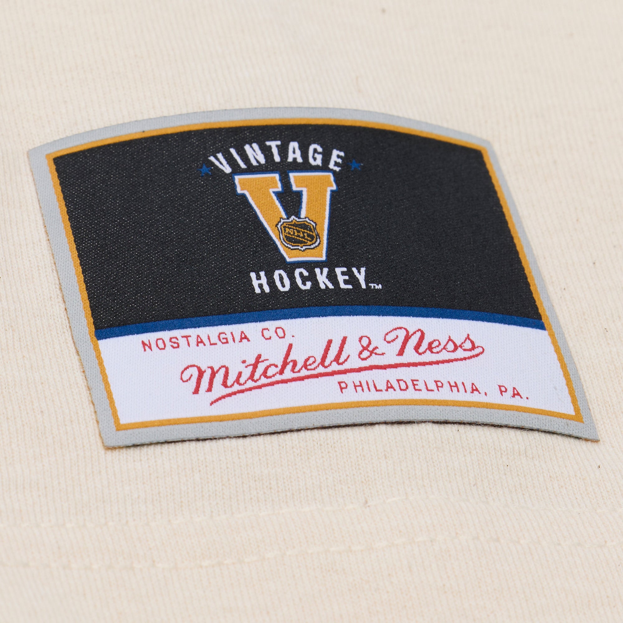 Close up of the Vintage Hockey Mitchell & Ness Tag