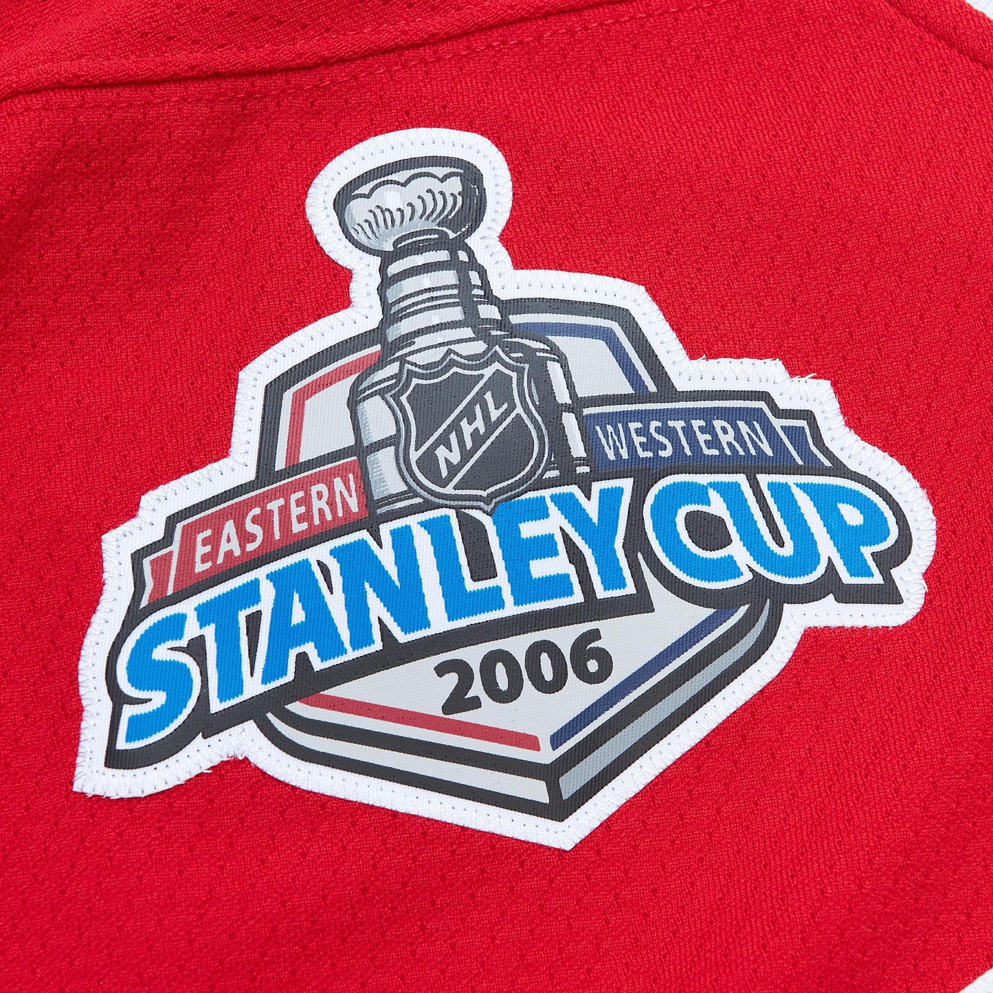 close up of 2006 Stanley Cup Finals patch located on front right chest of jersey