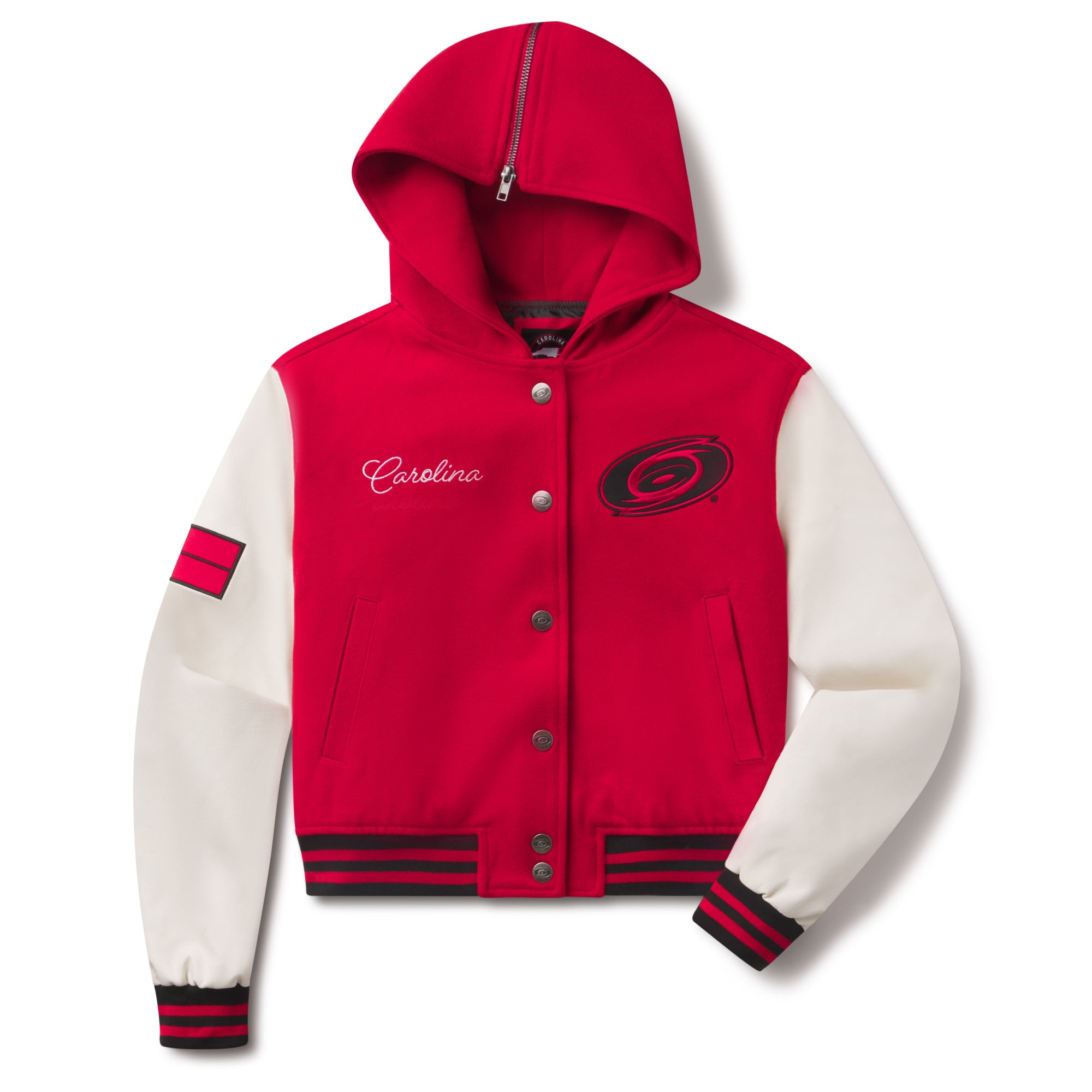 Front 2: Sailor jacket with red hood up