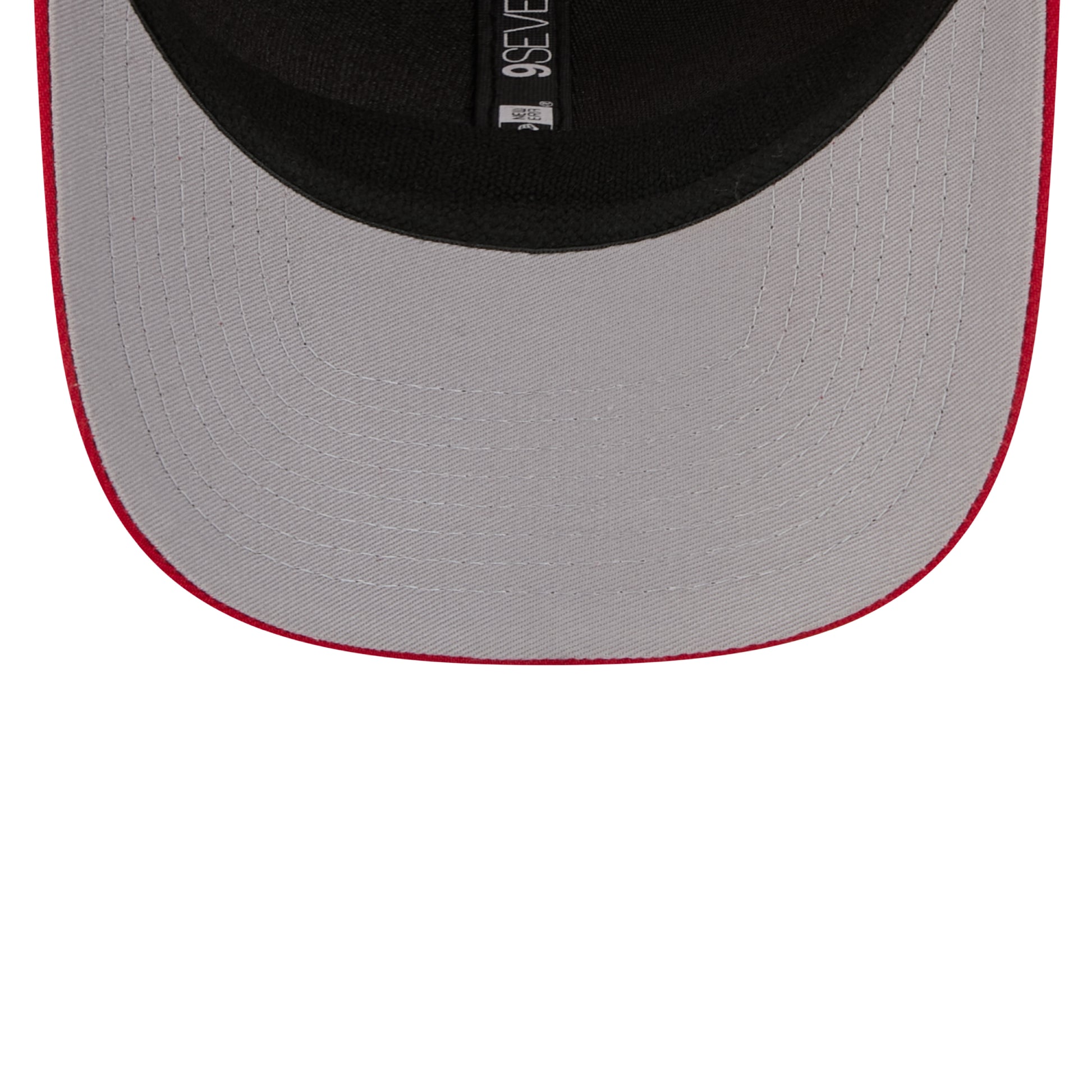 Under: Gray underbrim with red trim